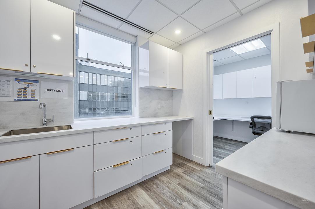 516 - 750 W Broadway, Vancouver, BC