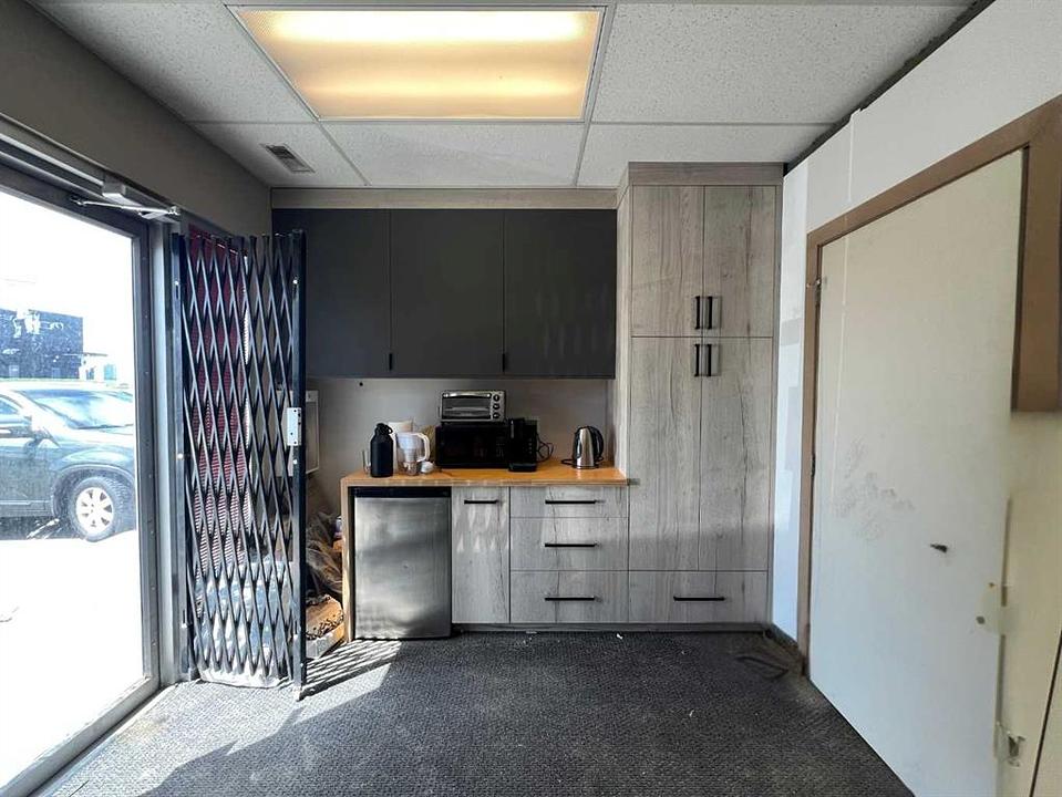 14 - 2820C Centre Avenue, Calgary, AB
