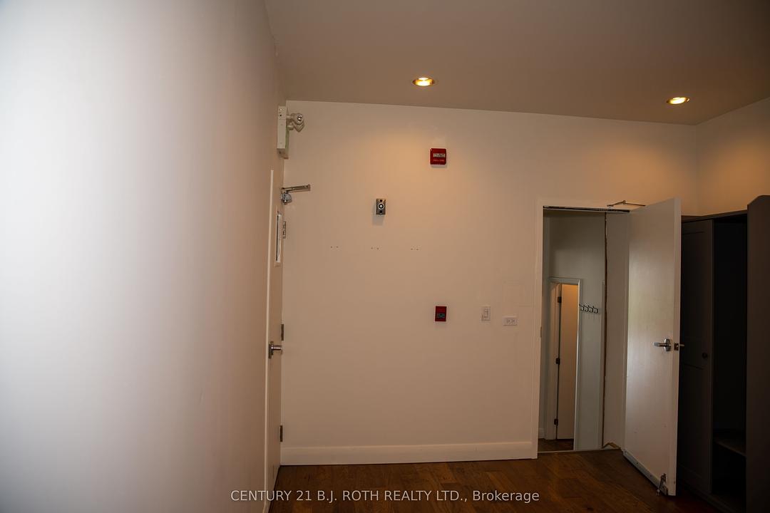 Level 3A - 119 Dunlop Street East, Barrie, ON