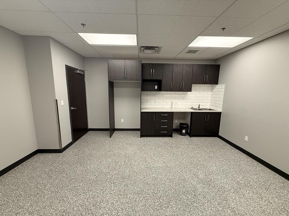 100 - 27057 100 Ave, Acheson, AB