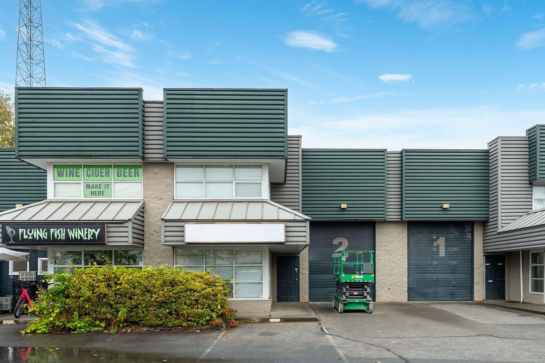 1 - 6782 Veyaness Rd, Saanichton, BC