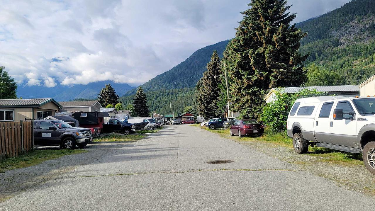 7617 Pemberton Meadows Road, Pemberton, BC