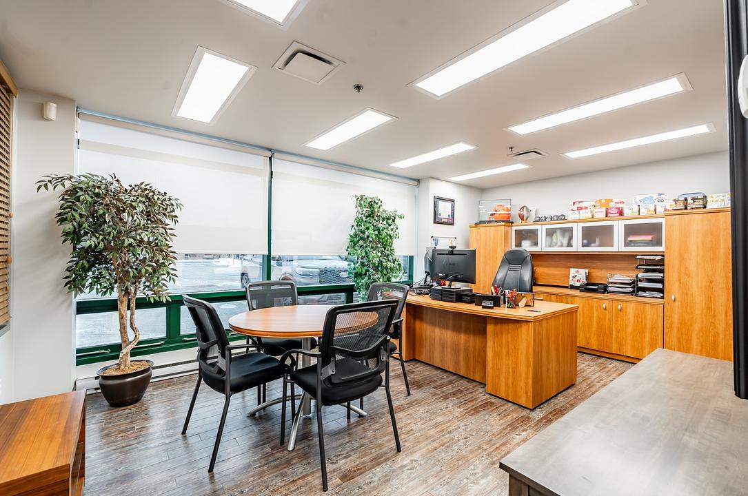 1225 Rue Bergar, Laval, QC