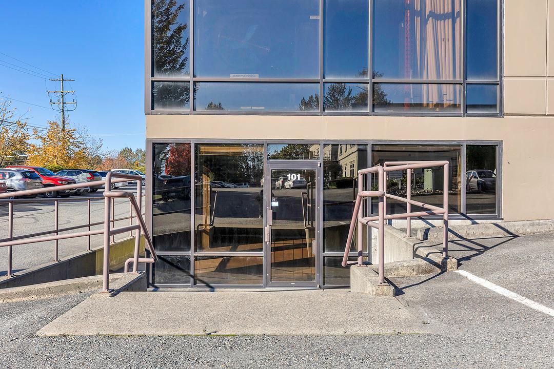 100 - 2480 Mount Lehman Rd, Abbotsford, BC