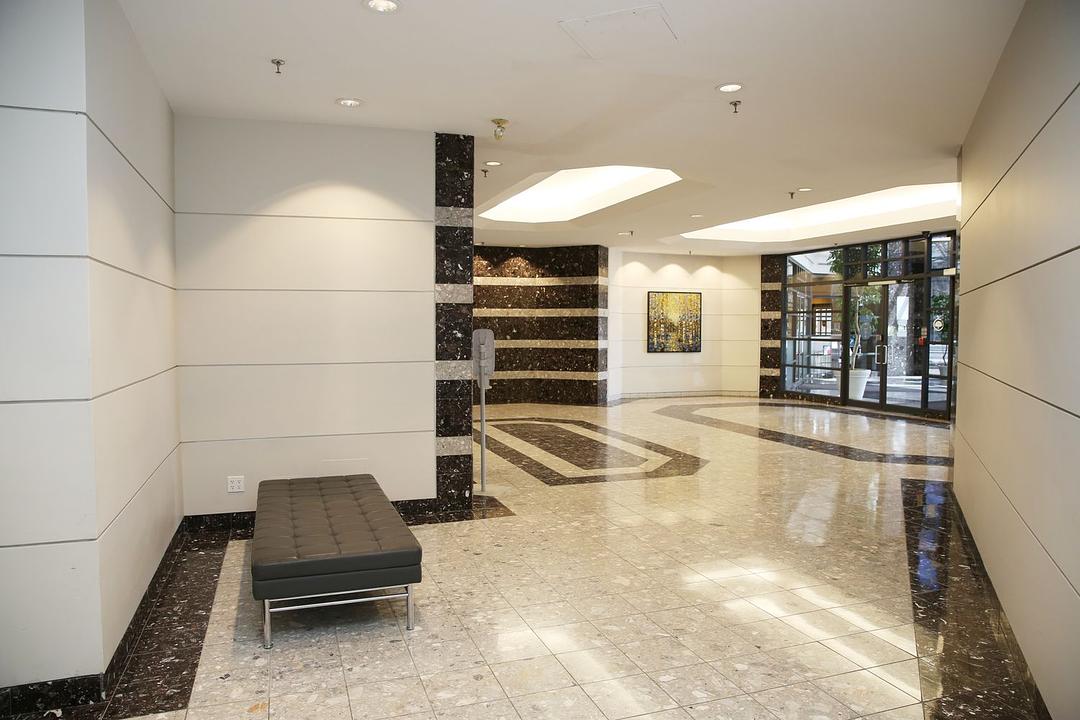 3rd FL - 9050 Yonge Street, Richmond Hill, ON