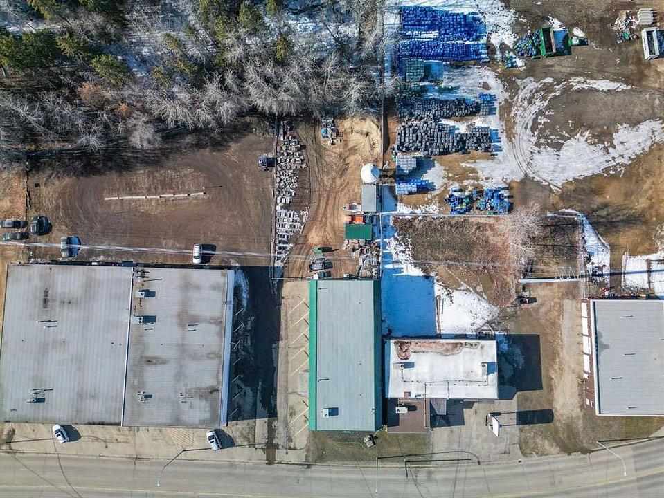 4948 54 Avenue, Red Deer, AB