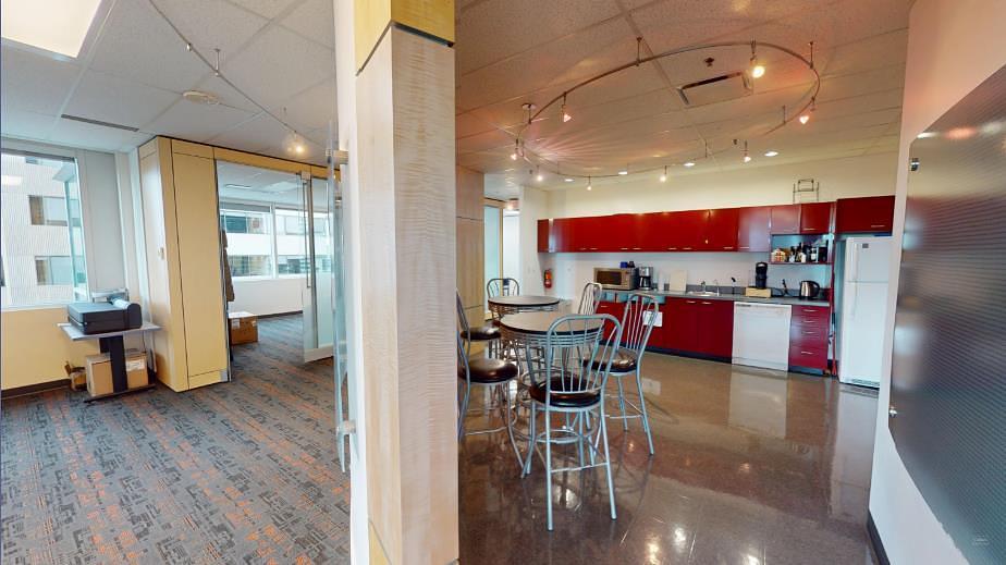 1010 & 1050 - 396 11 Avenue Southwest, Calgary, AB