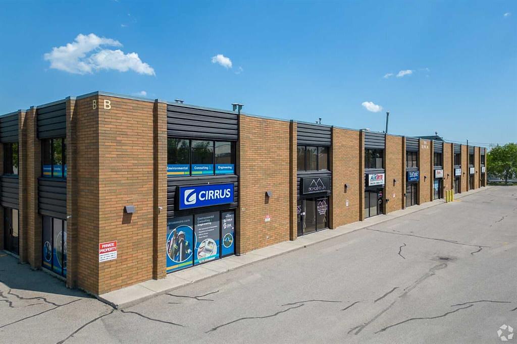 11 - 1916b 30 Avenue Northeast, Calgary, AB