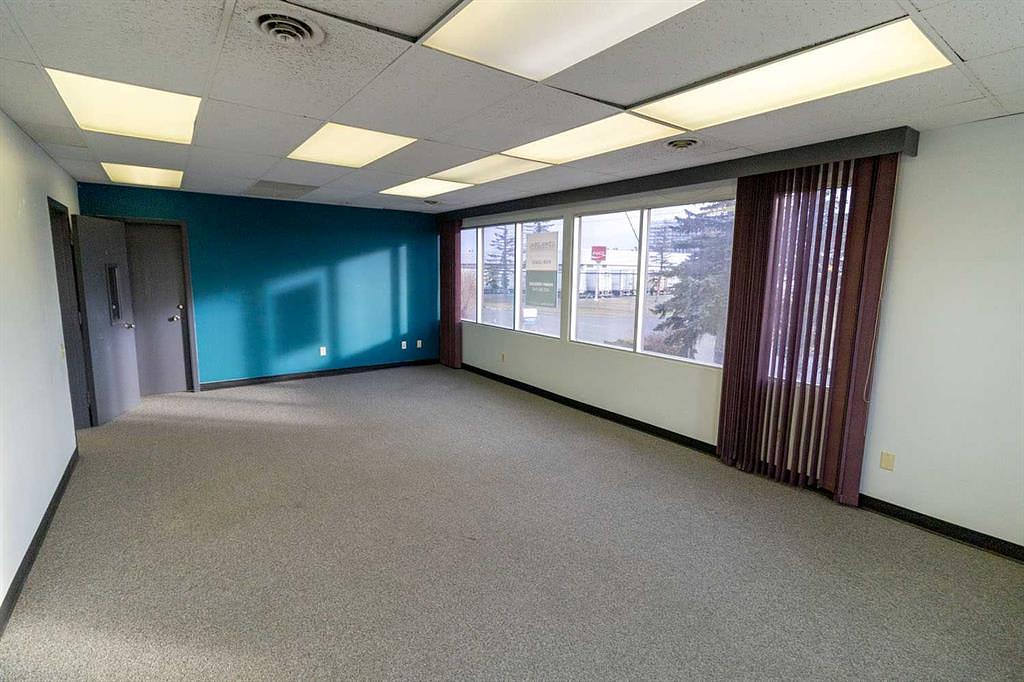 2182 39 Avenue Northeast, Calgary, AB