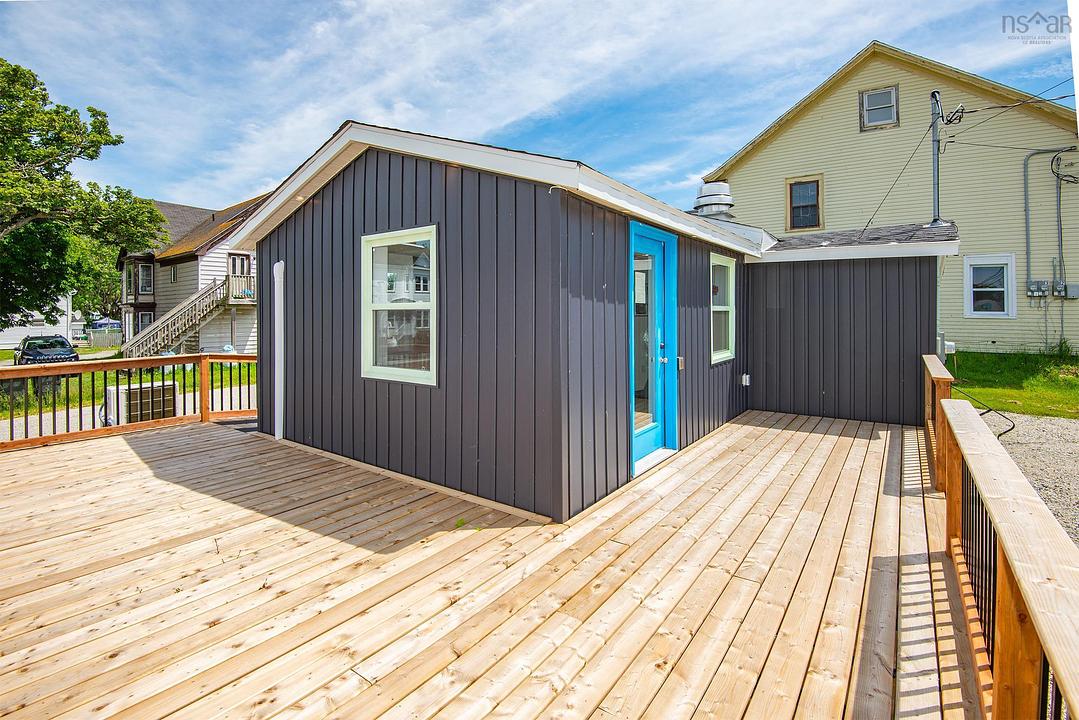 191 Main Street, Yarmouth, NS