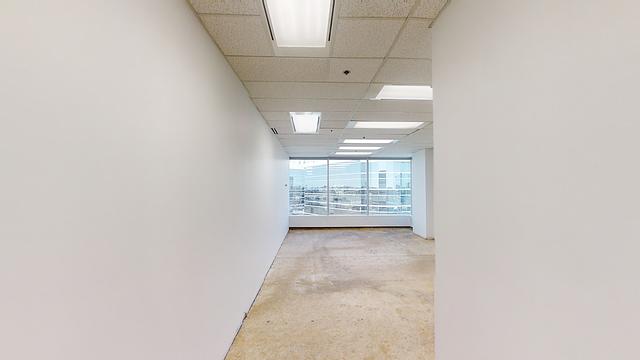 1400 Blair Towers Place, Ottawa, ON