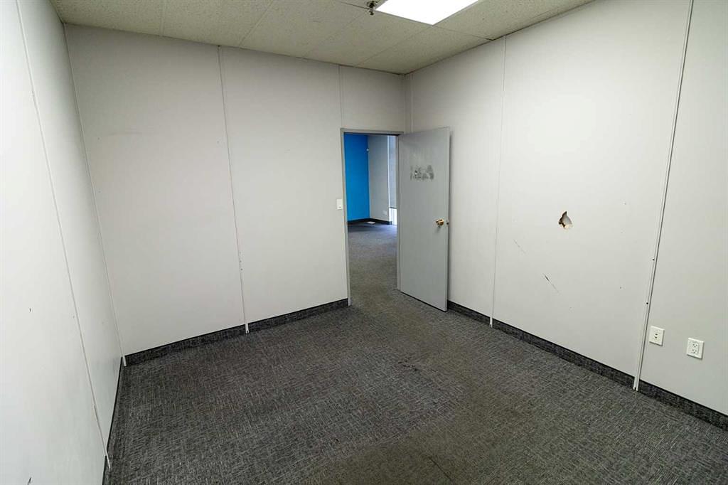 7026 30 Street Southeast, Calgary, AB