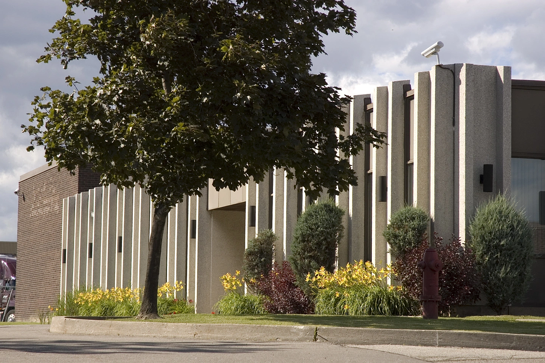 1 - 5466 Timberlea Boulevard, Mississauga, ON