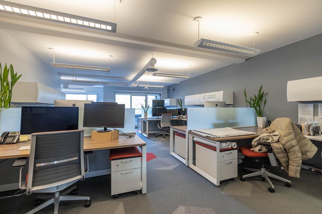300 - 1622 W 7th Ave, Vancouver, BC