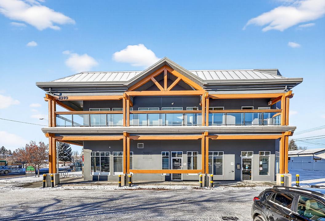 1910 20 Avenue Northwest, Calgary, AB