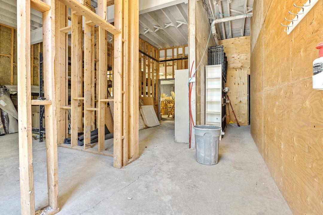 255 Ste-Anne Avenue, Ottawa, ON