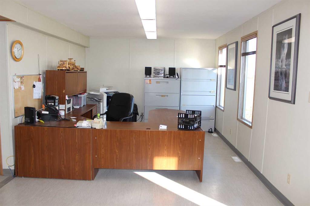 902 Main Street, Manning, AB