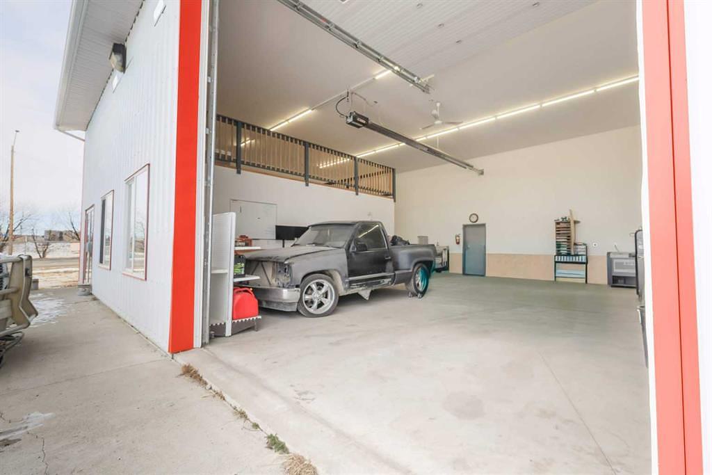 5222 44 Street, Rocky Mountain House, AB