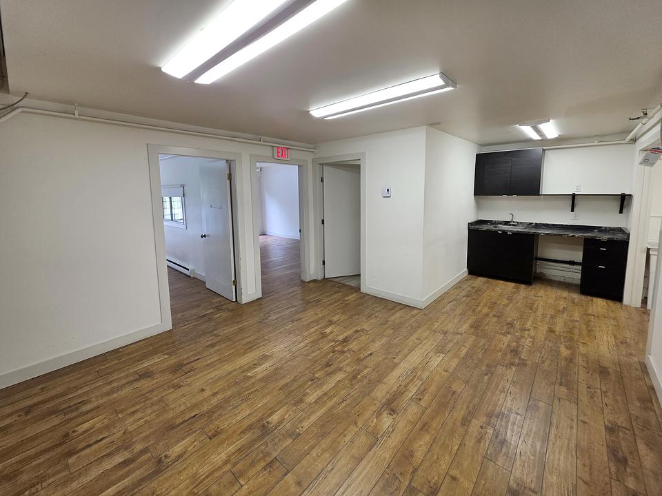 7638 & 7640 - 7638 Winston St, Burnaby, BC