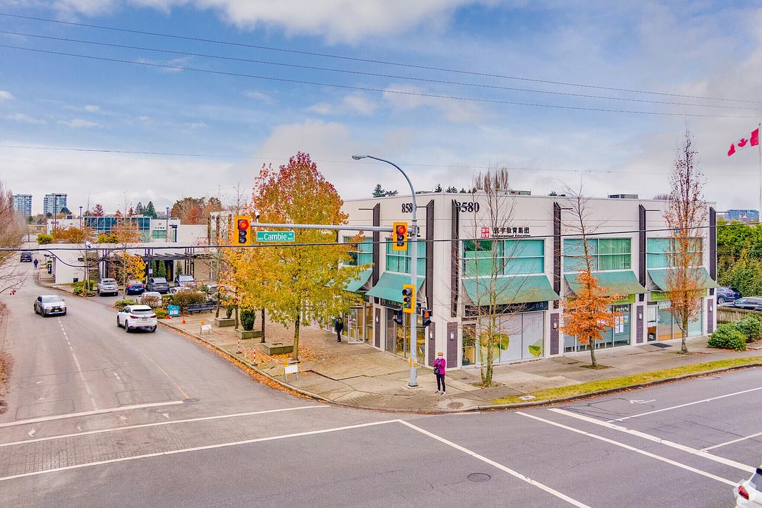 105 - 8600 Cambie Road, Richmond, BC
