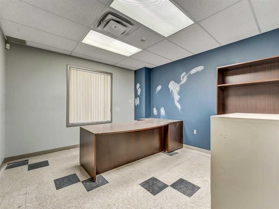 1782 32 Street Southwest, Medicine Hat, AB
