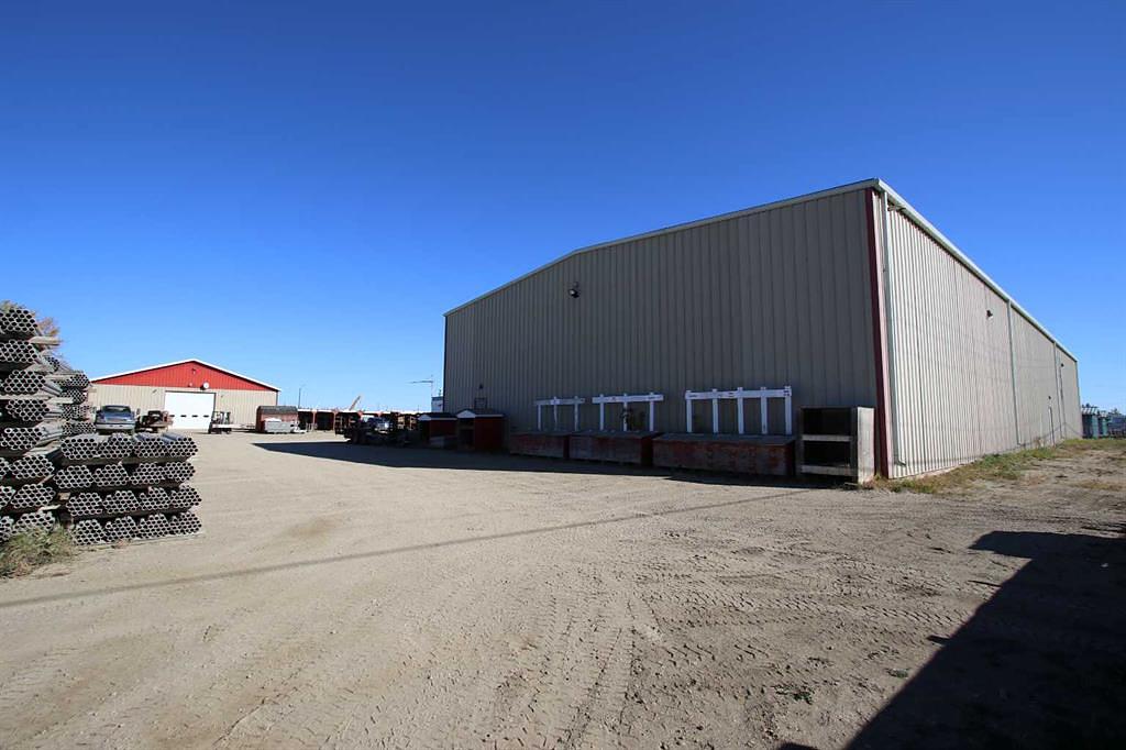 175 Pine Street, Red Deer County, AB