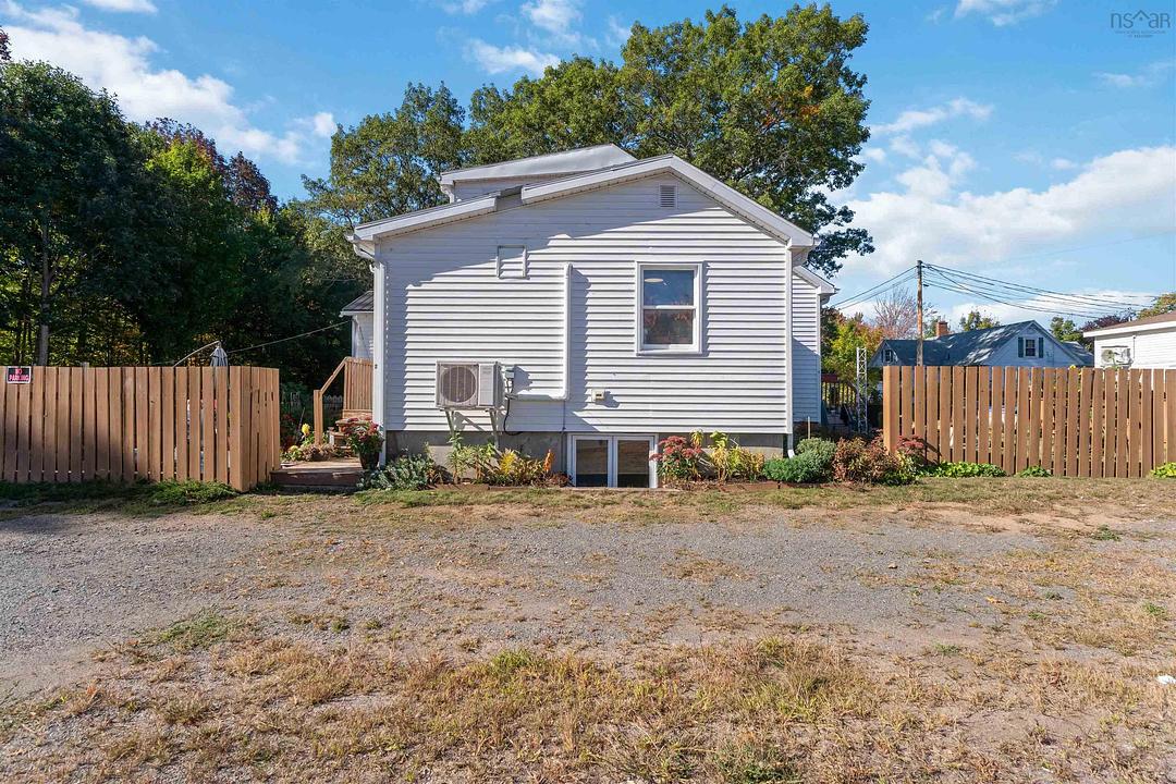 800 Main Street, Kingston, NS