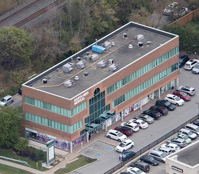 7131 Bathurst St, Vaughan, ON