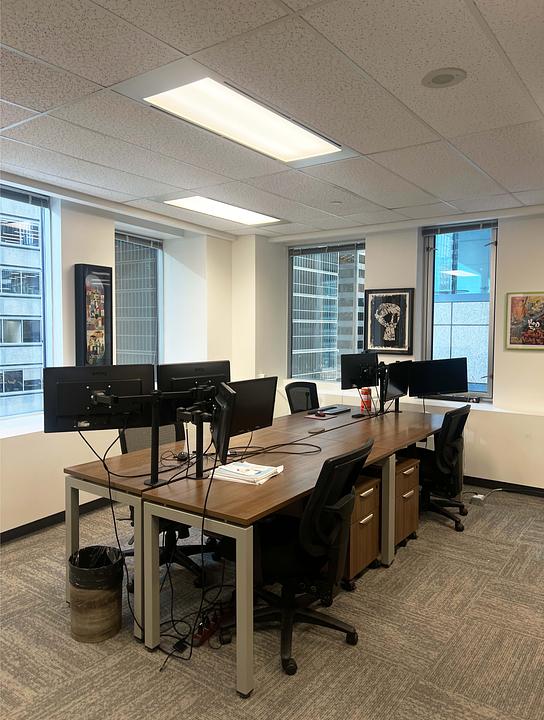 401 - 170 University Avenue, Toronto, ON