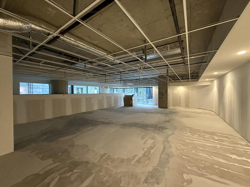 350 - 320 Granville Street, Vancouver, BC
