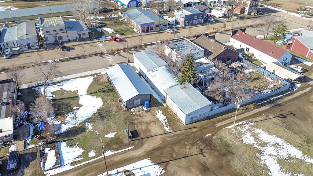 5015 Main Street, Donalda, AB