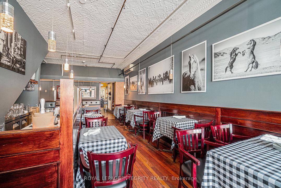 54 Foster Street, Perth, ON