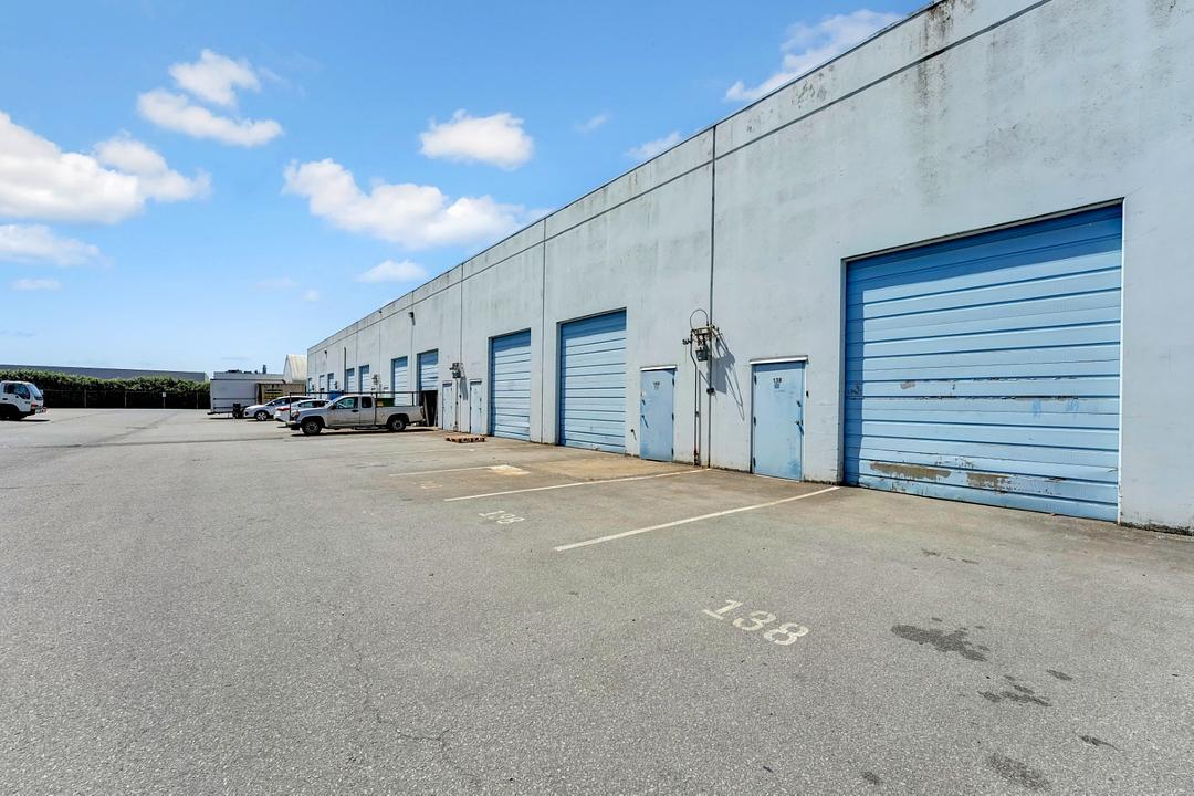 11786 River Rd, Richmond, BC