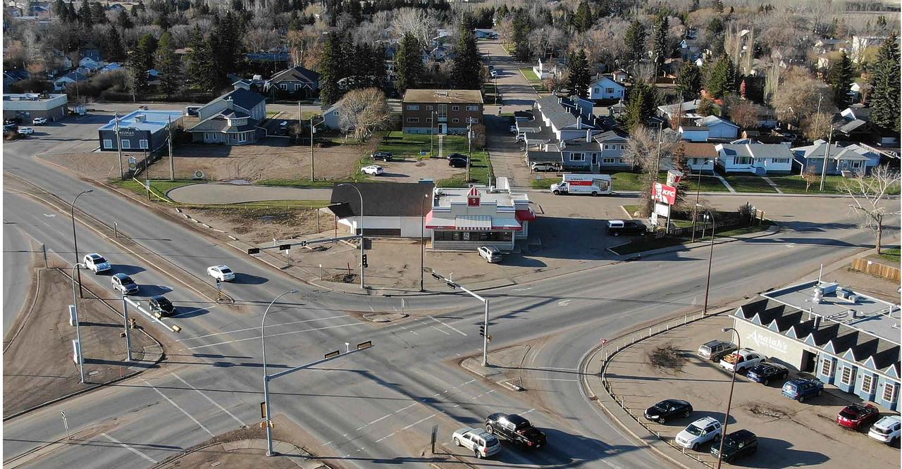 4702 58 Street, Stettler, AB