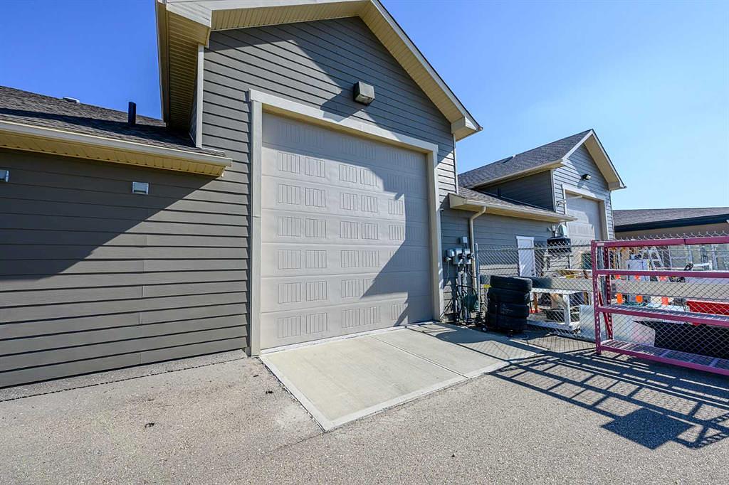 102 - 15612 102 Street, Grande Prairie, AB