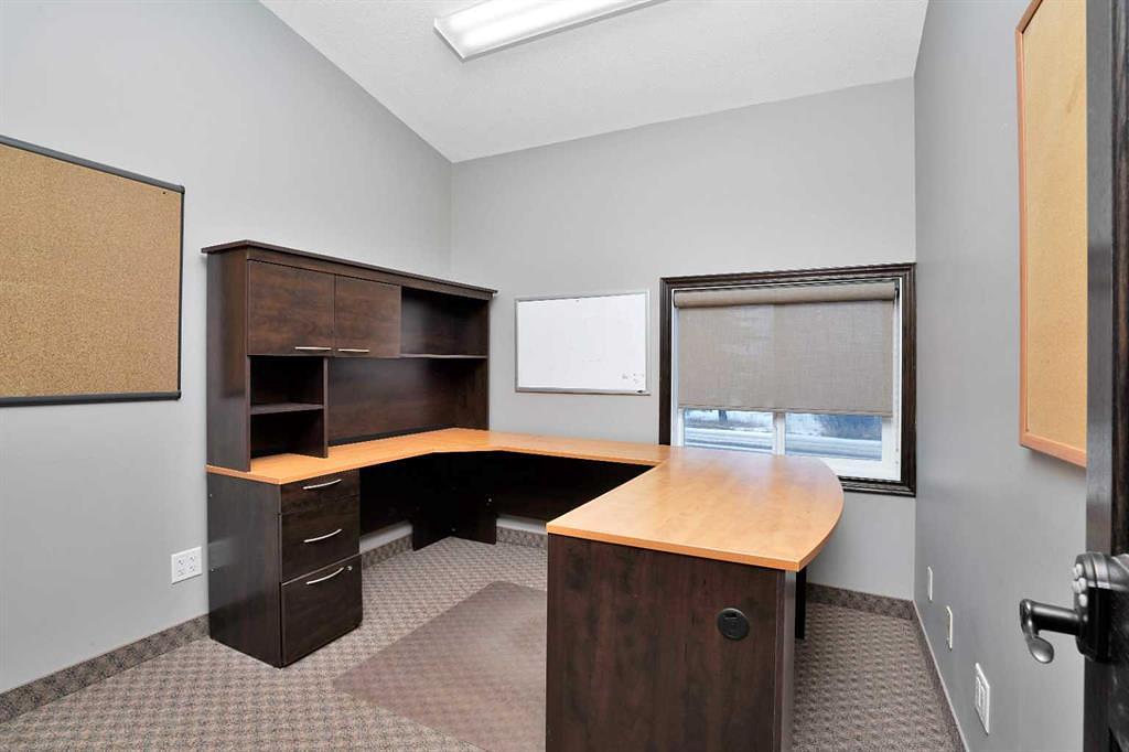 4407 45A Avenue, Rocky Mountain House, AB