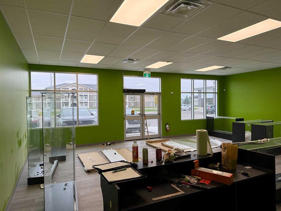 304 - 4979 Southlands Drive Southeast, Medicine Hat, AB