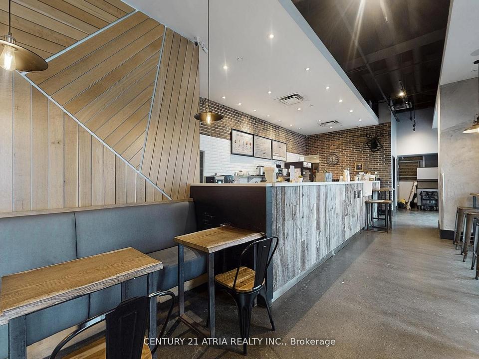 1 - 382 Yonge Street, Toronto, ON