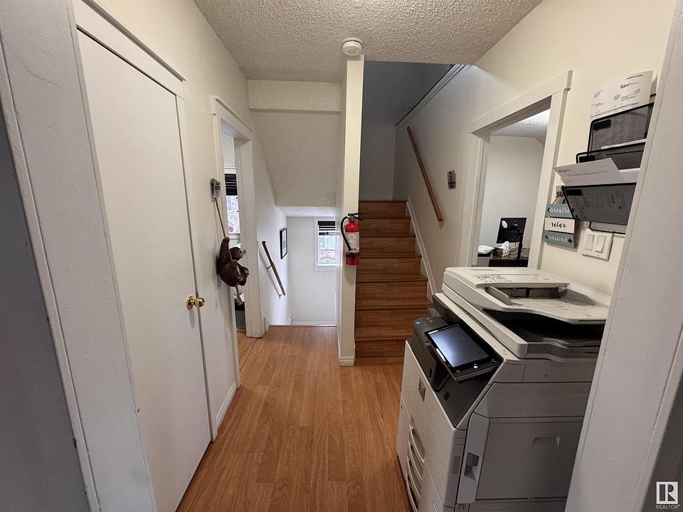 12615 Stony Plain Road, Edmonton, AB