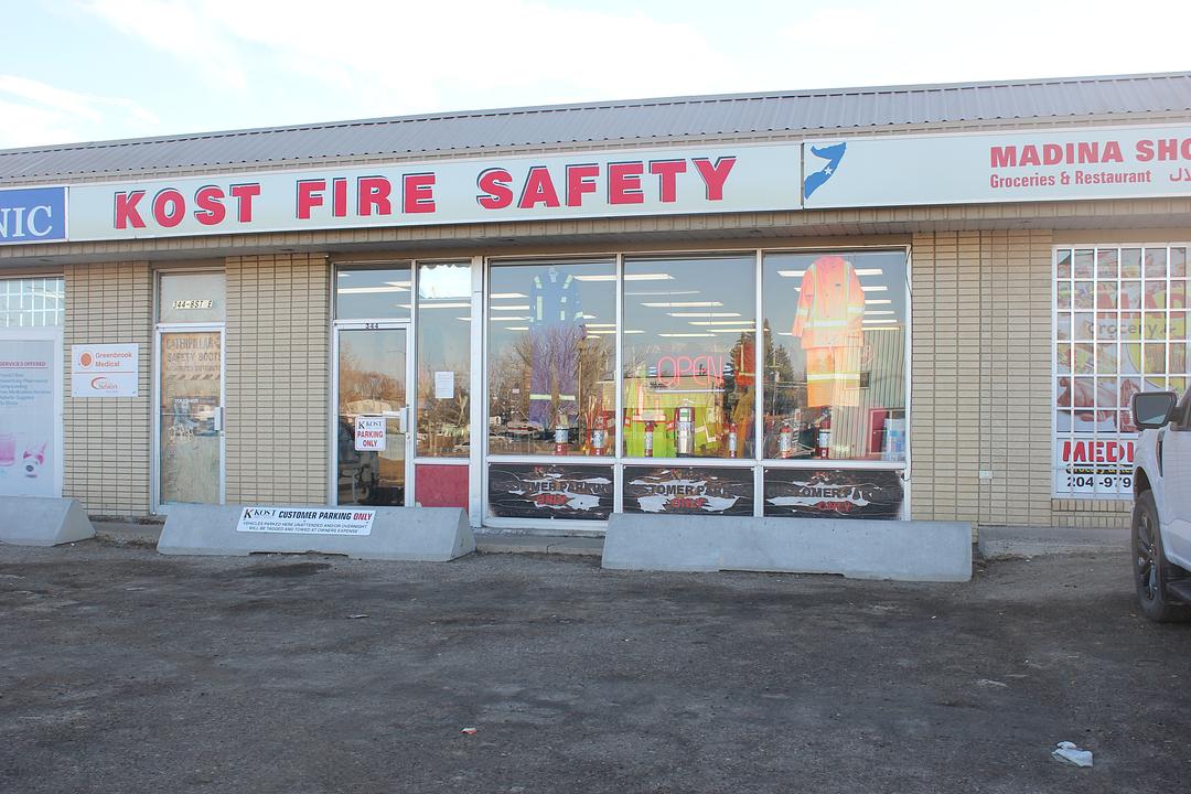 344 8 Street East, Brooks, AB