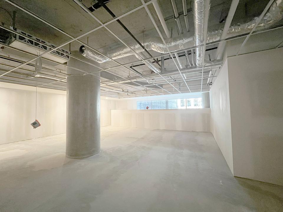310-330 - 320 Granville Street, Vancouver, BC