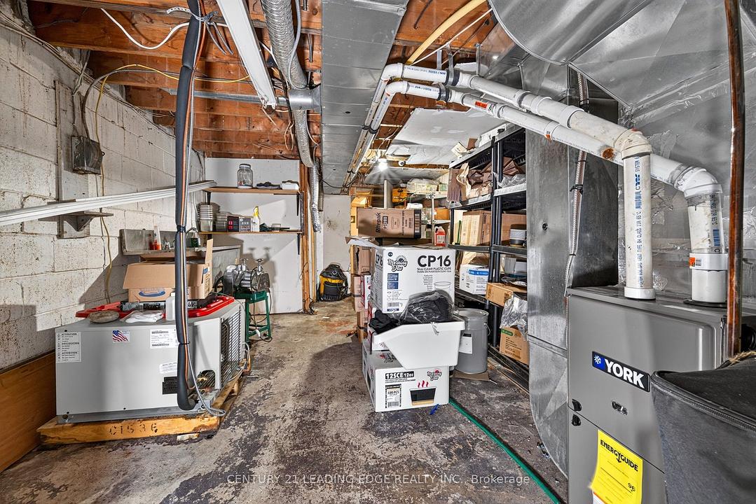 741 Pharmacy Avenue, Toronto, ON