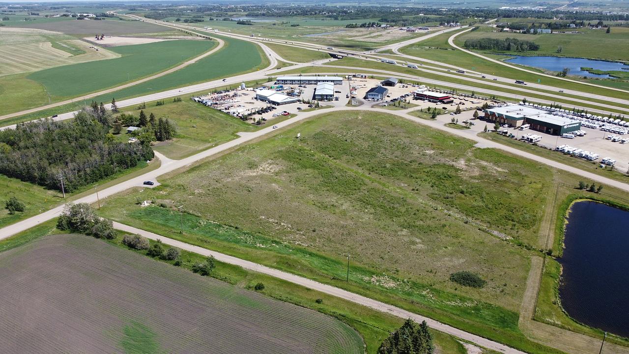 27211 Alberta 12, Lacombe County, AB
