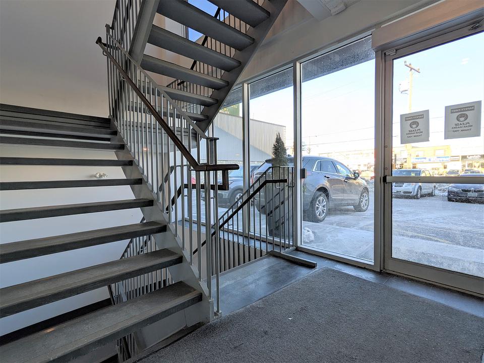 LL2 - 2920 Dufferin Street, Toronto, ON