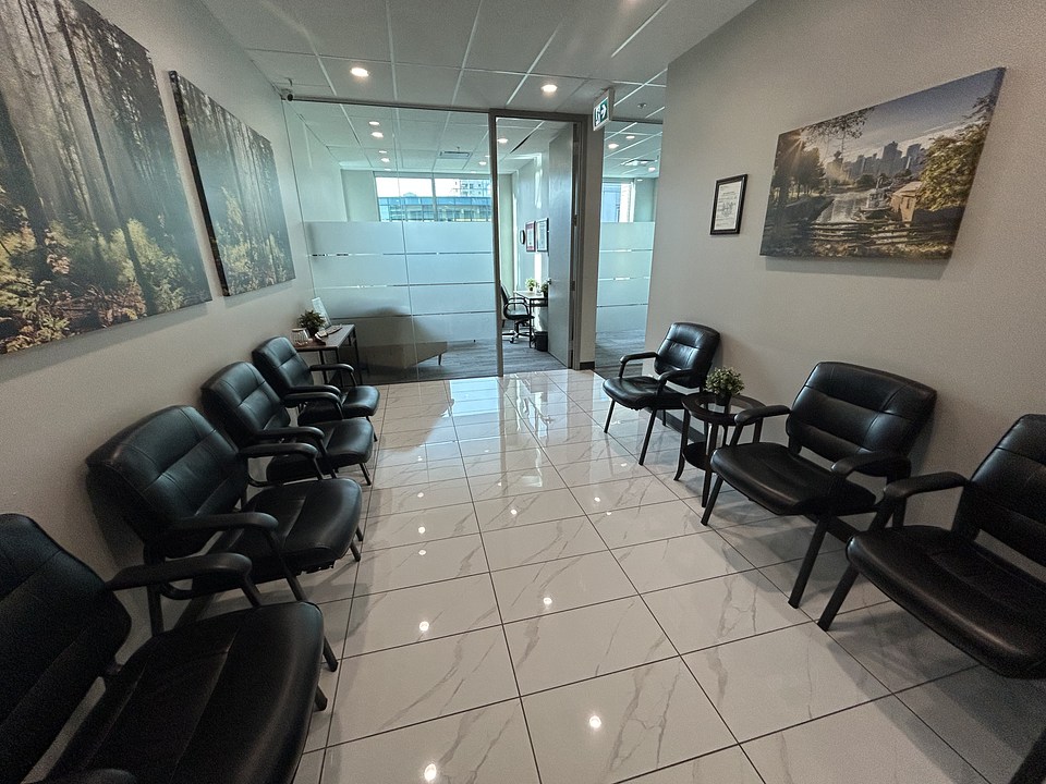 250 - 601 Sixth St, New Westminster, BC