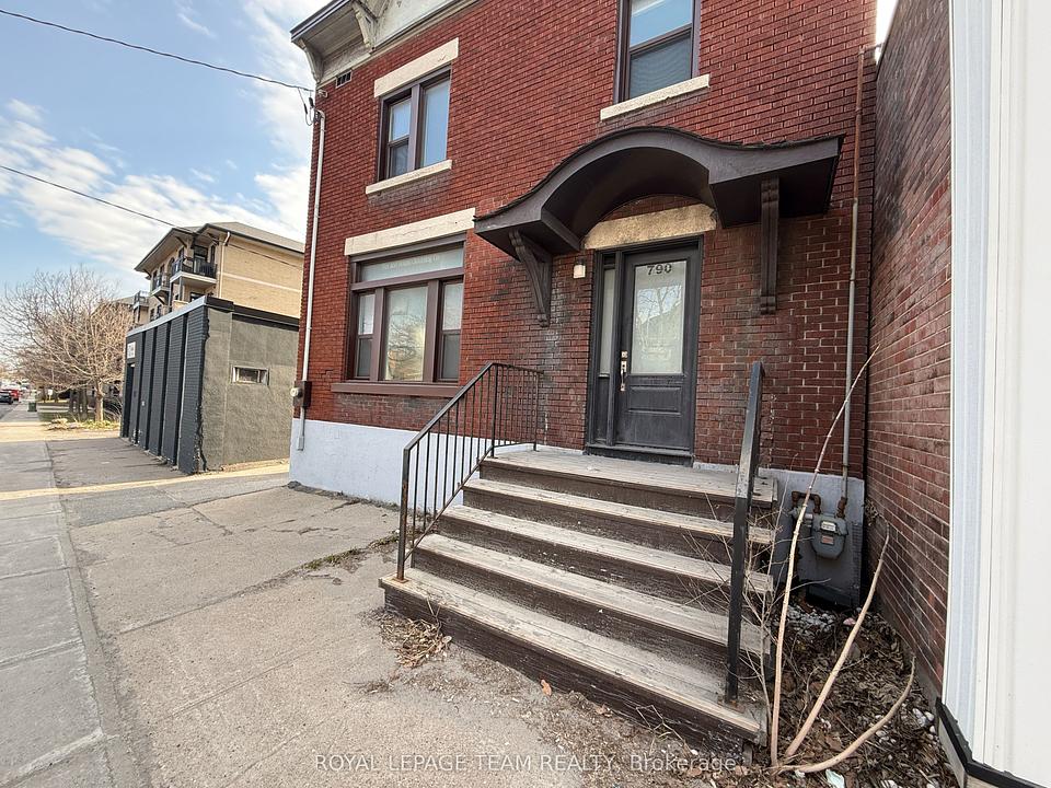 790 Bronson Avenue, Ottawa, ON