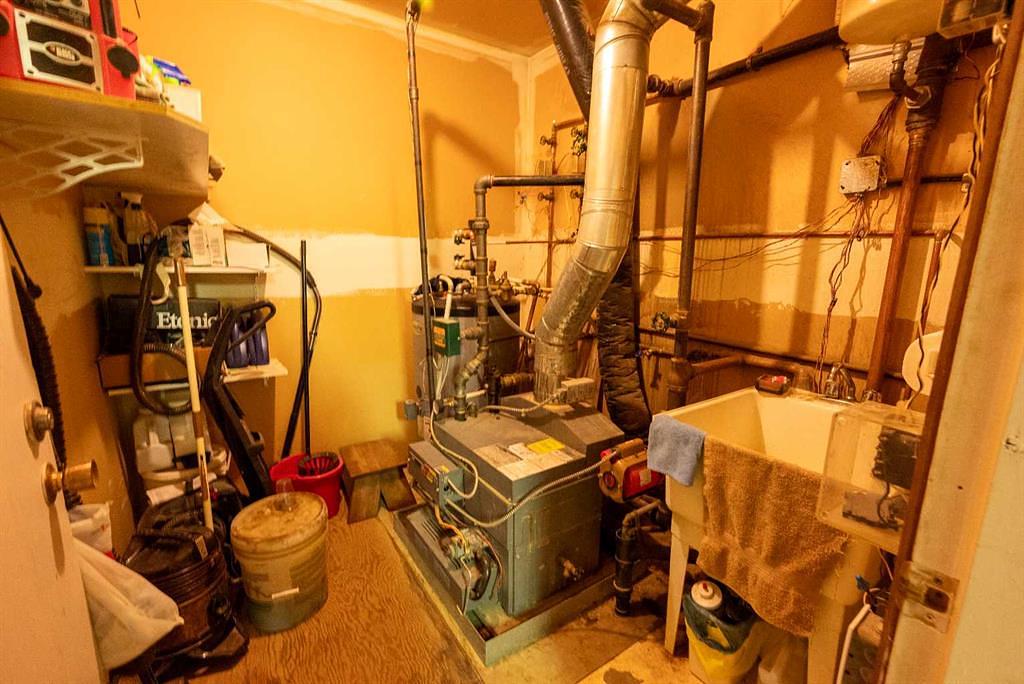 5110 50 Avenue, Provost, AB
