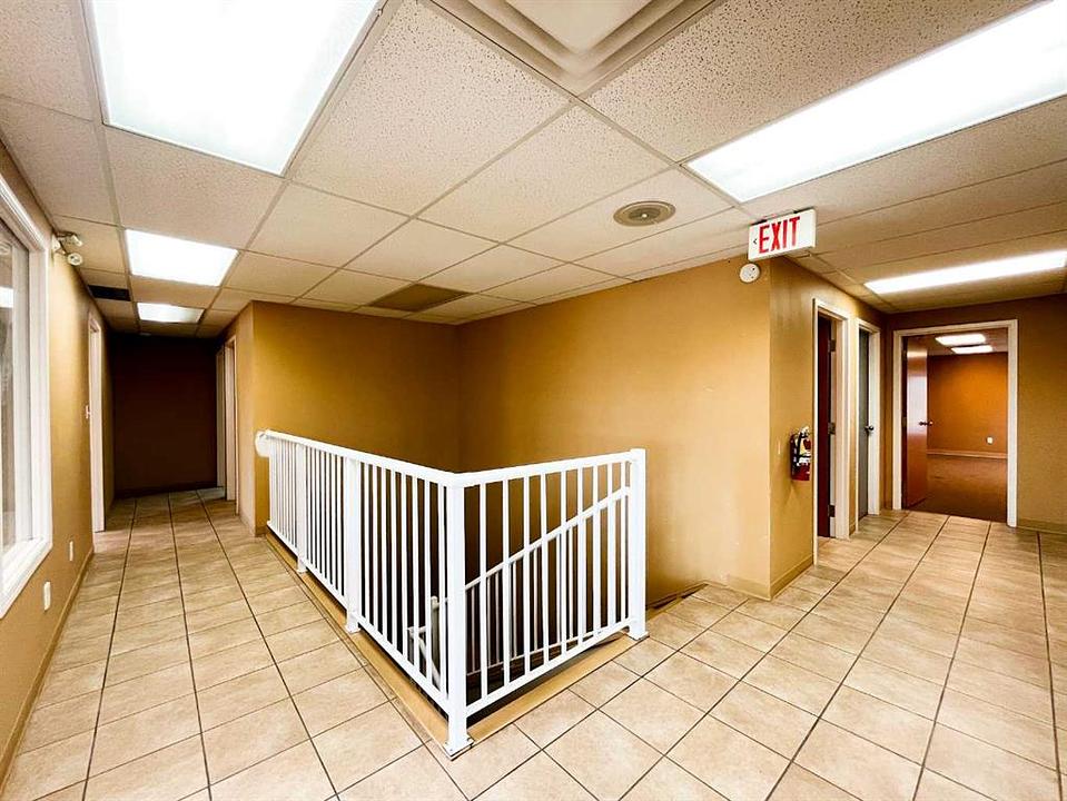 2450 South Highway Drive Southeast, Redcliff, AB