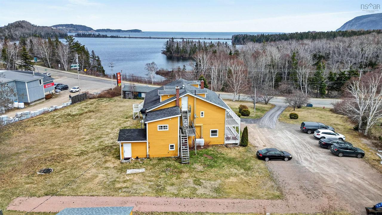 37706 Cabot Trail, Ingonish Beach, NS