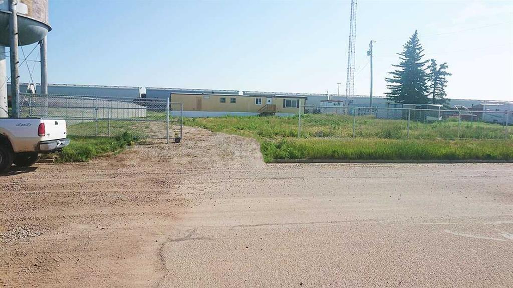 309 1 Avenue, Bassano, AB